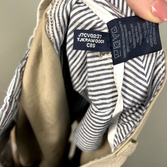 Tommy Hilfiger Khaki Chino Shorts size 14 7" Inseam Casual High Rise Stretch - Picture 5 of 5